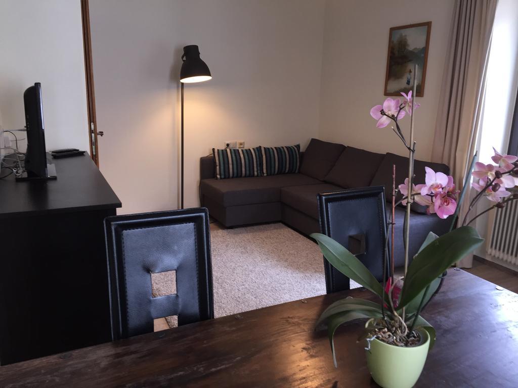 Comfort Family Room,656581191:JPEG
